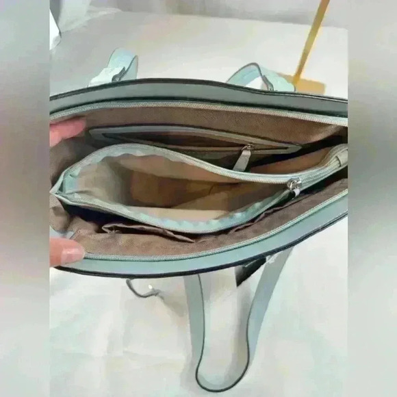 NWT - London Fog Light Blue Mist Stripe Floral Tote - Picture 4 of 10